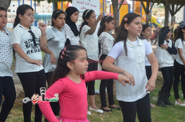 كفرقاسم- فيديو: الرئيس عادل بدير  الأوائل الدينية النواة الاولى لشيخنا المرحوم المؤسس وصرح تعليمي نفتخر به وتخريج فوج اخر في كرنفال ابداعي جمع الطلاب والأهالي